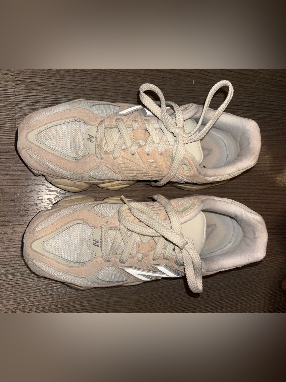 New Balance 9060 Ivory Cream Pink Sand sneakers - Picture 4 of 7